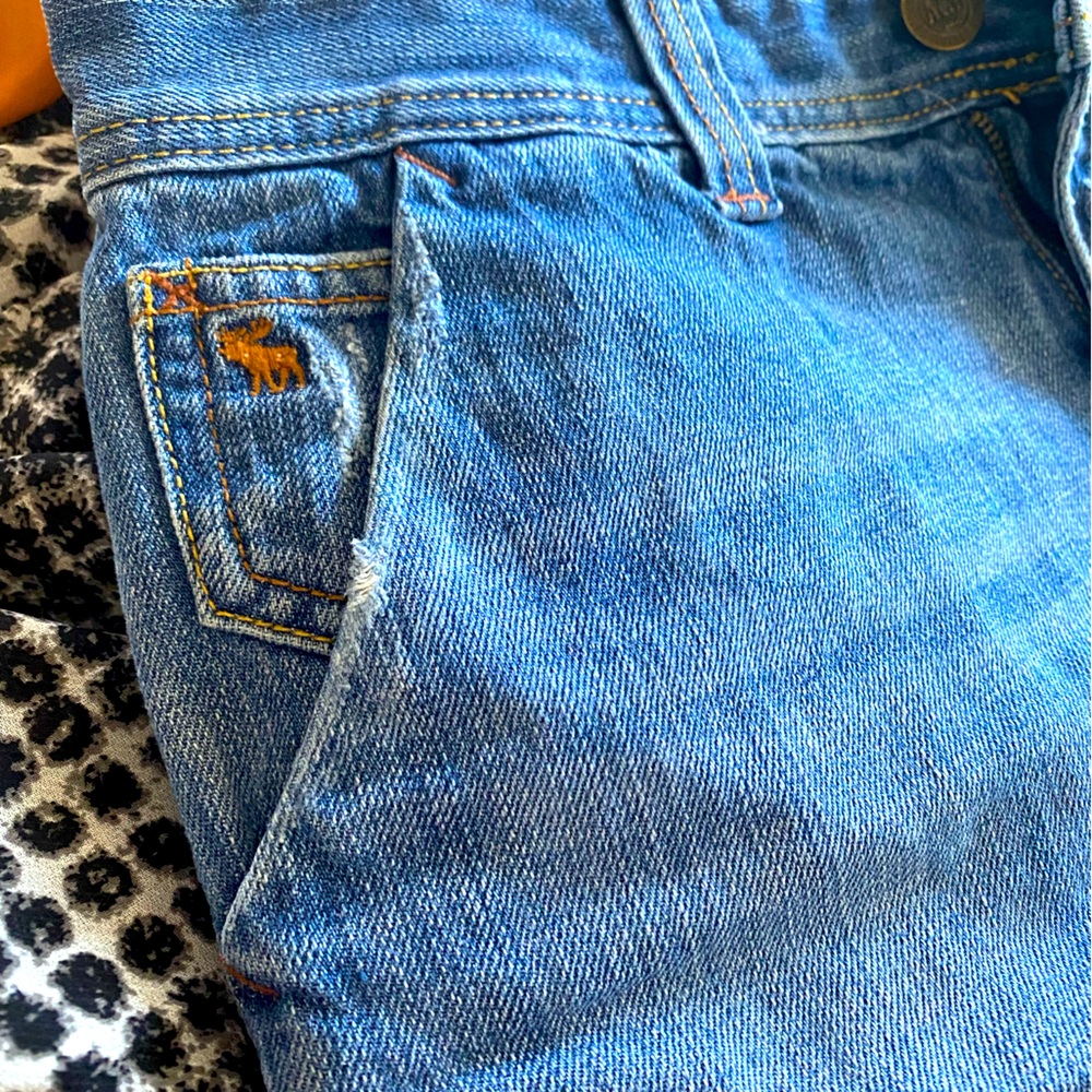Abercrombie & Fitch, Size 2, Denim skirt